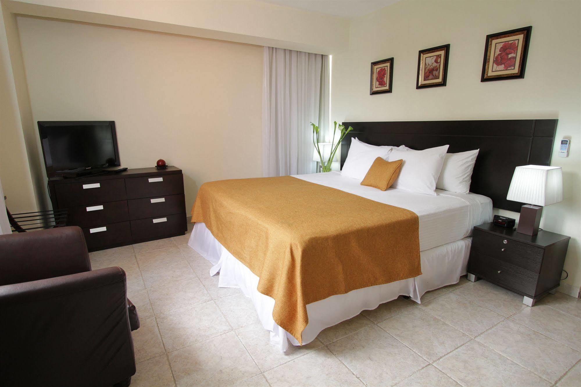 Az Hotel And Suites Panama Dış mekan fotoğraf